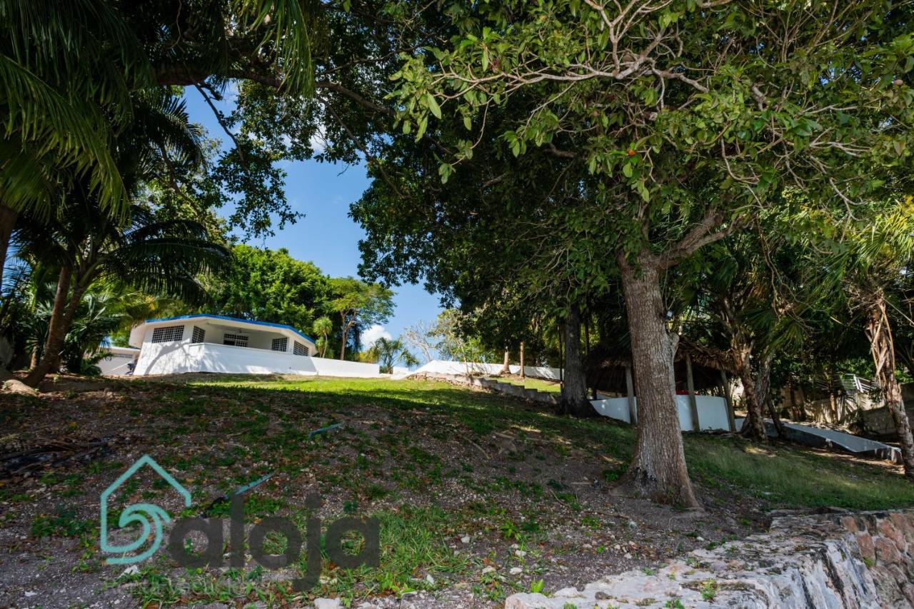 Villa Xtohil With Private Access To The Magic 7 Colors Lagoon Bacalar Exterior photo
